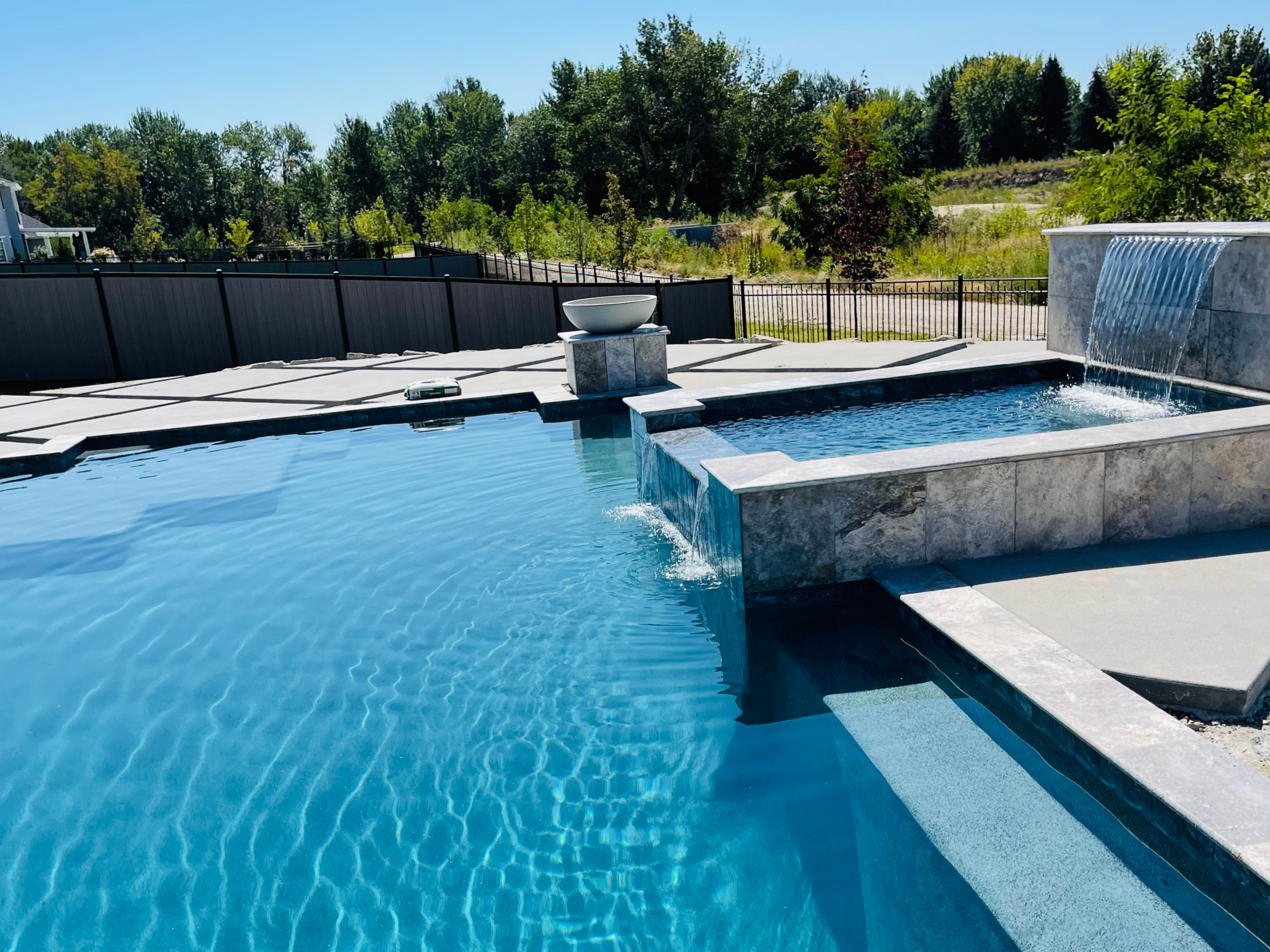 custom-pools-before-after-idaho